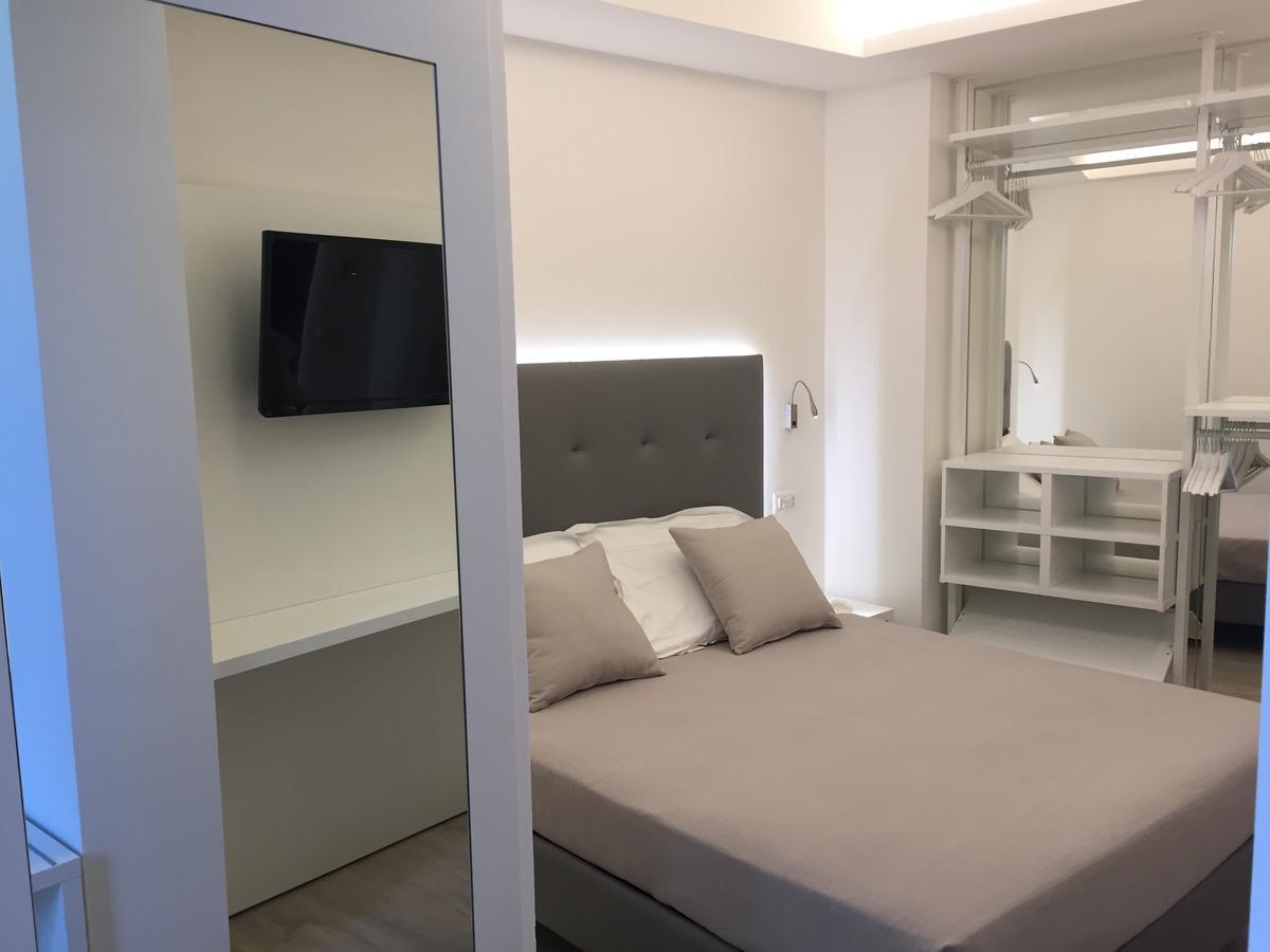 Hotel Ardea Riccione Exterior photo